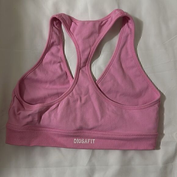 NWOT DiosaFit Bubblegum Pink Sports Bra - L - Picture 3 of 5